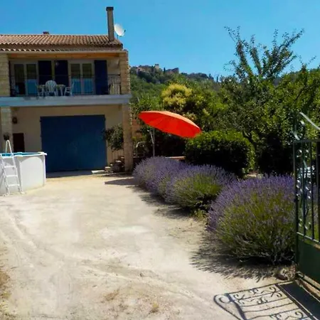 Maison Avec Piscine A Feriehus Cornillon